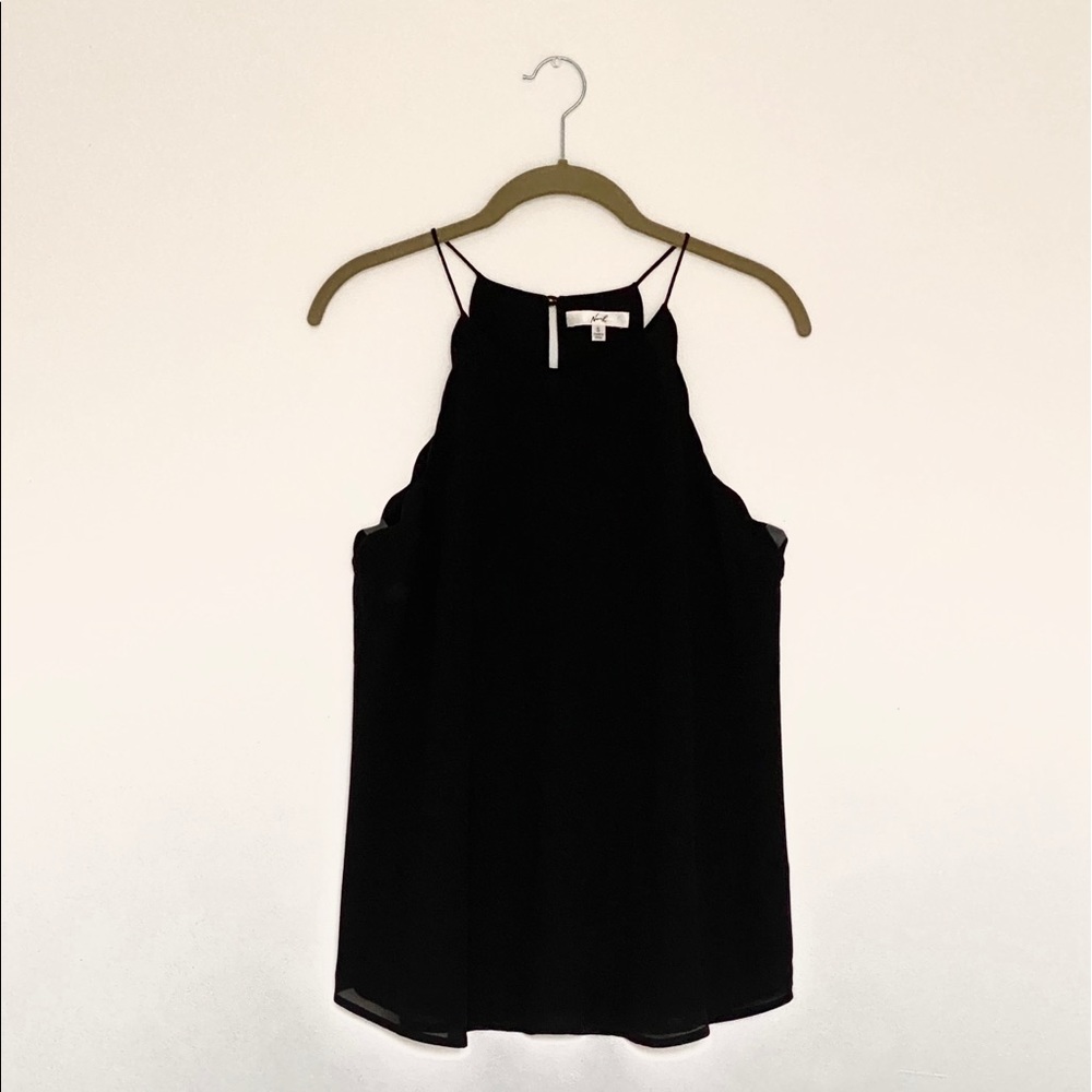 Scalloped Trim Tank Top